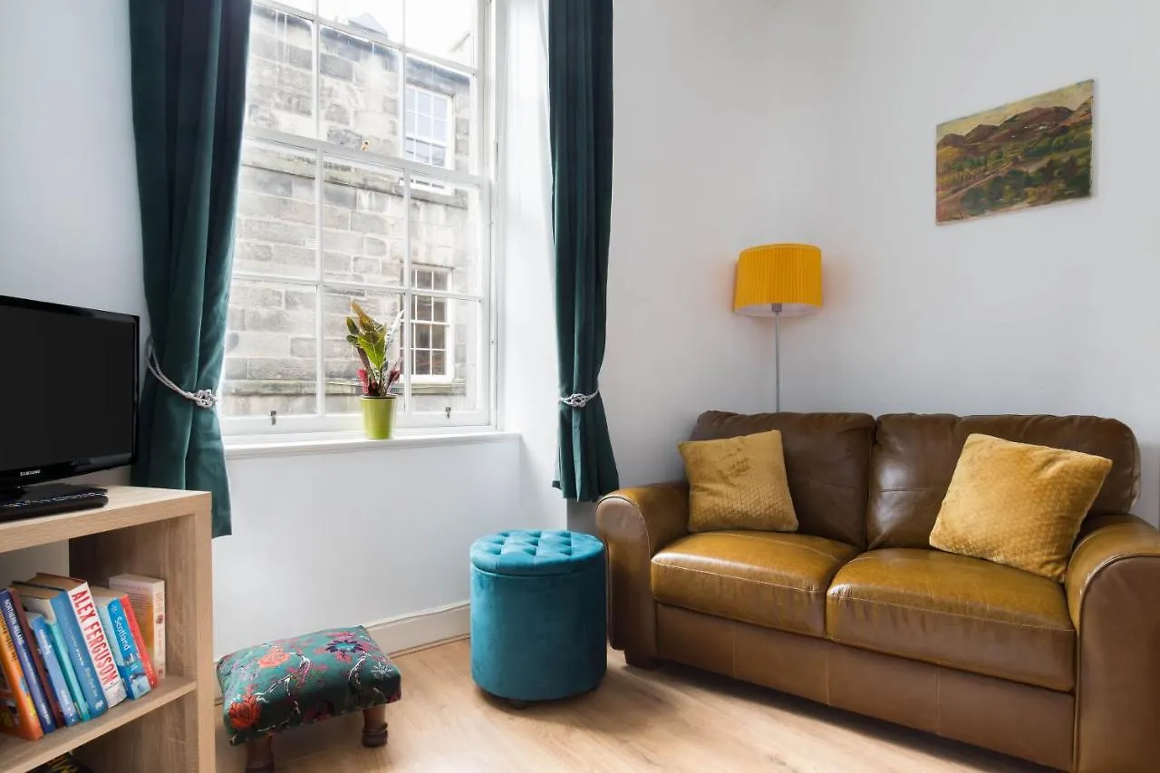 Stockbridge Two Bedroom Apartment Edinburgh 0*,  United Kingdom