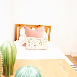  Apartment Garden Flat In Period Centrally Located United Kingdom